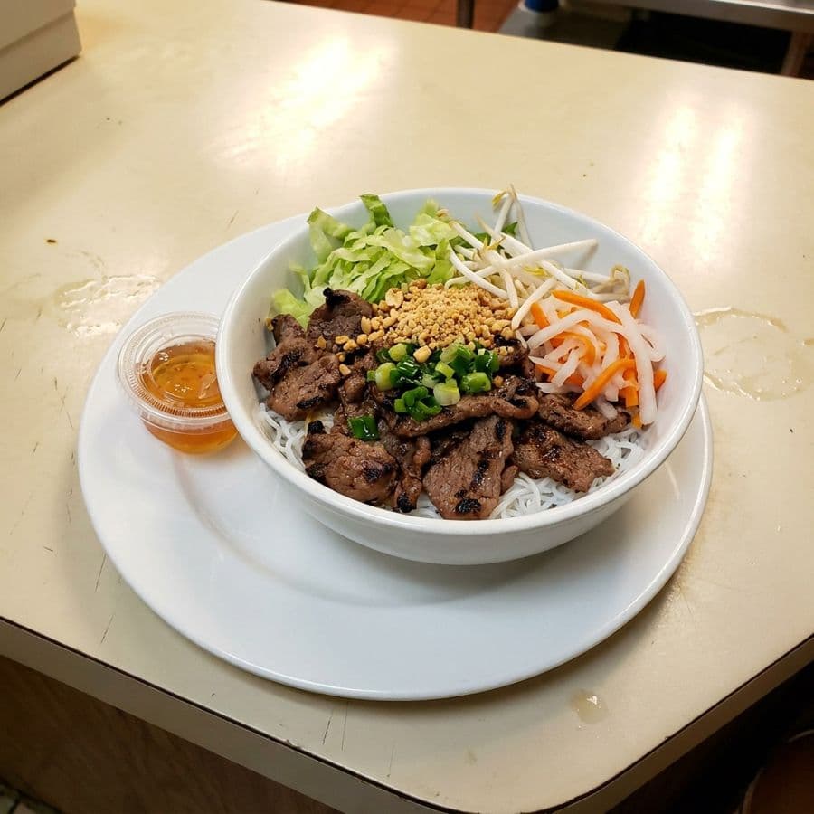 Grilled Beef Vermicelli Bowl