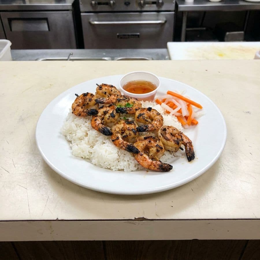 Grilled Shrimp with Steamed Rice (Cơm Thịt Nướng)