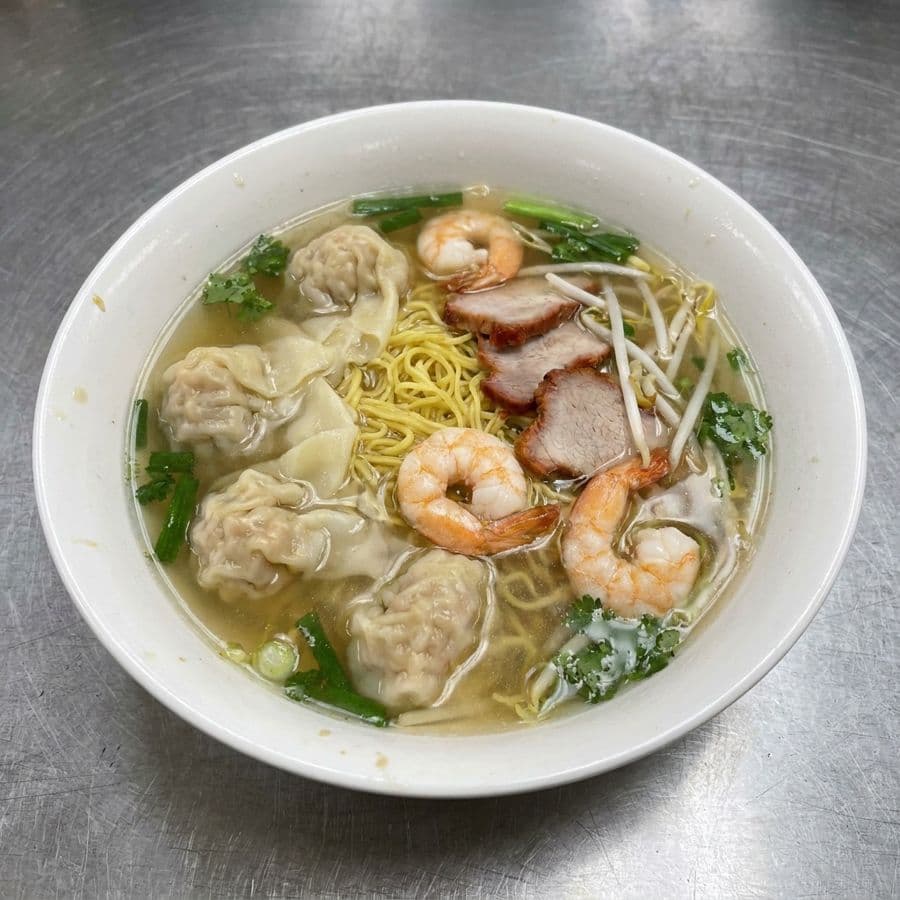 Wonton Noodle Soup (Hủ Tiếu Hoành Thánh)