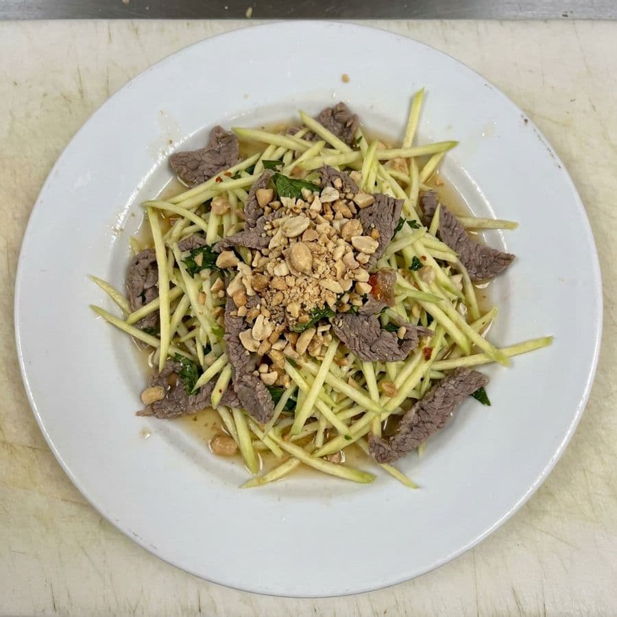 Mango Salad with Beef (Bò Gỏi Xoài)