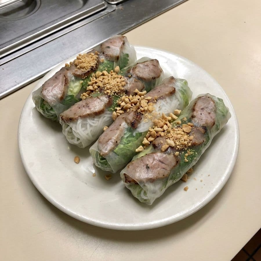 BBQ Pork Salad Rolls (4 pcs) (Thịt Gỏi Cuốn)