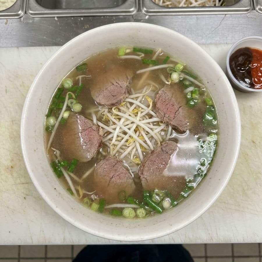 Beef Noodle Soup (Phở Bò)
